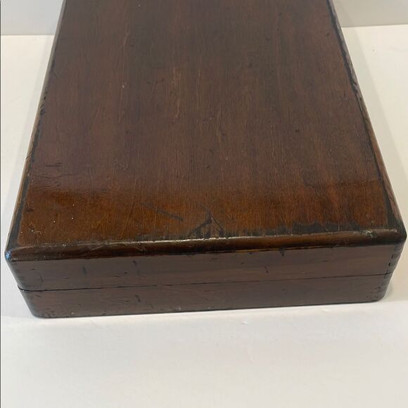 Retroneu 18/0 Japan Gold Tone Stainless Flatware Twist 66 Piece Serving for 12 - Picture 10 of 12